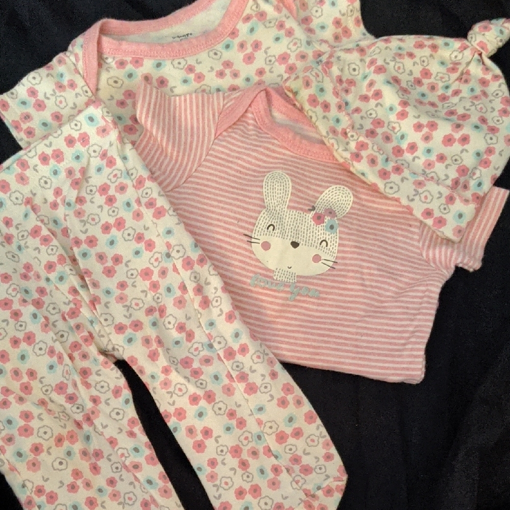 Gerber Organic Cotton Baby Outfit in Pink